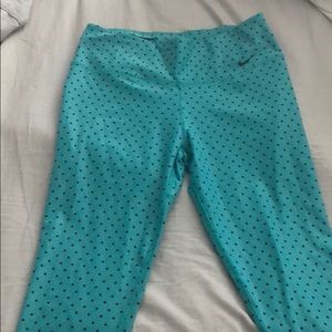 Nike Drifit cropped leggings